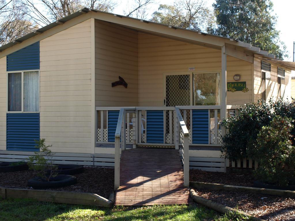 Cowra Holiday Park Exteriör bild