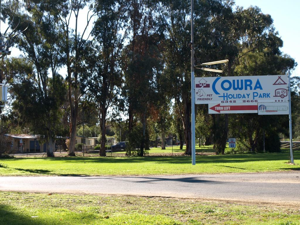 Cowra Holiday Park Exteriör bild