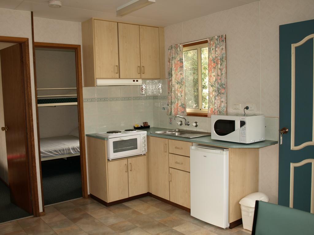 Cowra Holiday Park Rum bild